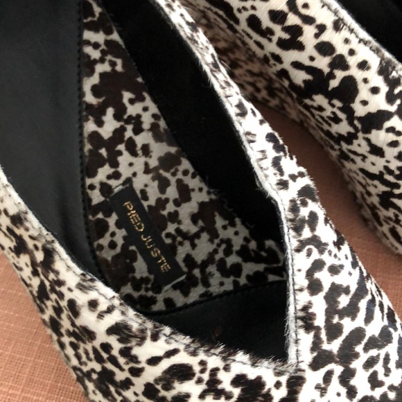 Booties - Picture 4 of 5